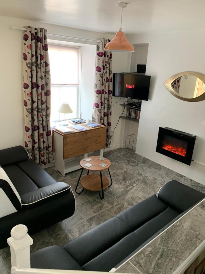 Snowdonia Rock Cottage - Cosy And Pet Friendly 彭希登德雷斯 外观 照片